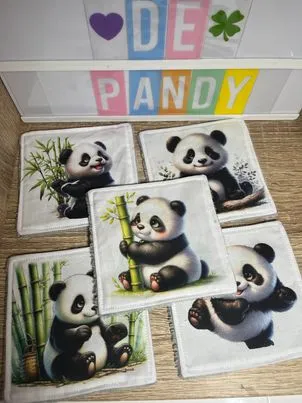 Panier et ses lingettes Joyeux Panda, sous les bambous – photo 4
